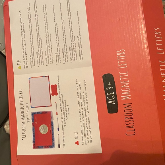 234 Magnetic letters/Double sided Magnetic/WhiteBoard With Eraser and Markers - Picture 3 of 3